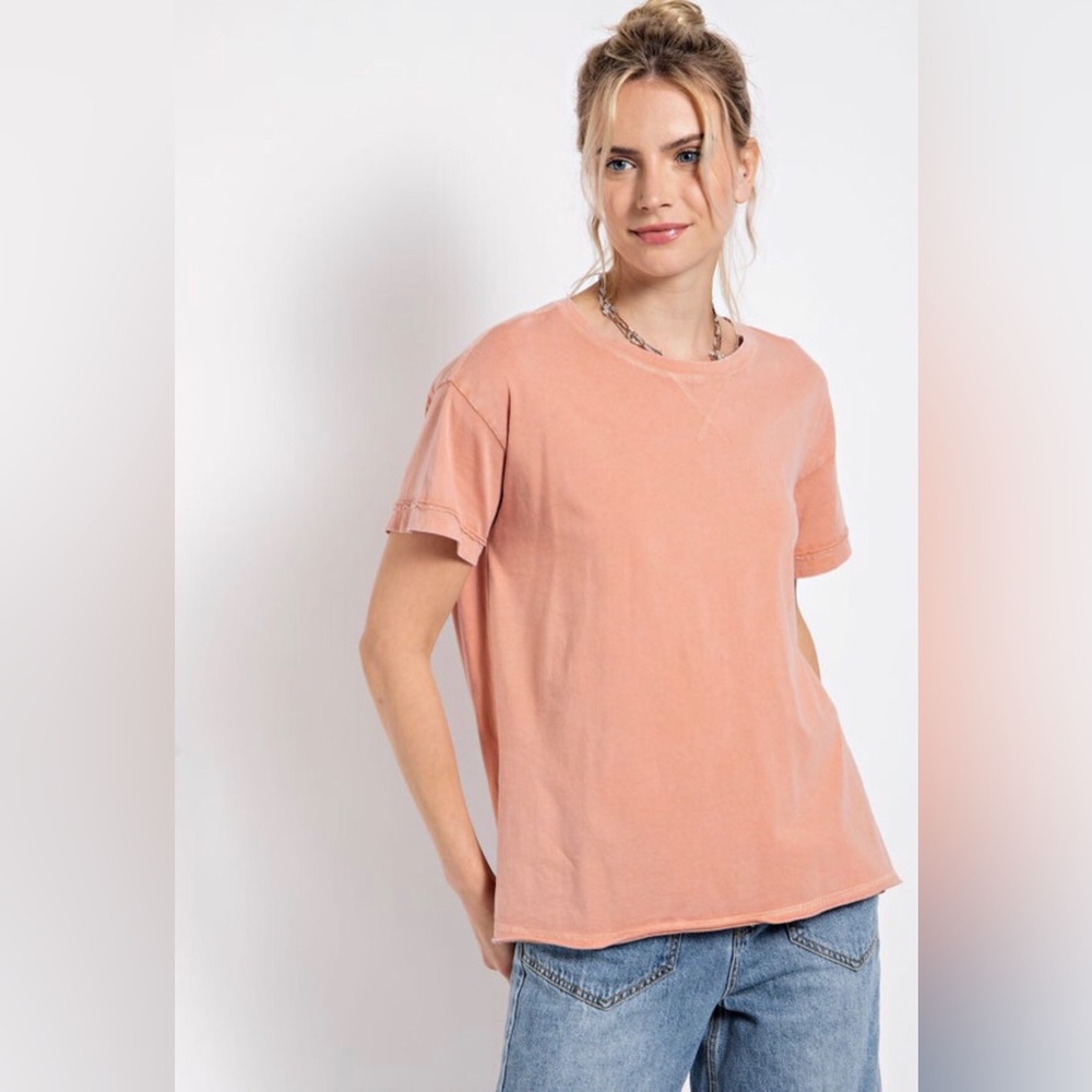 Easel Chai Latte Tee